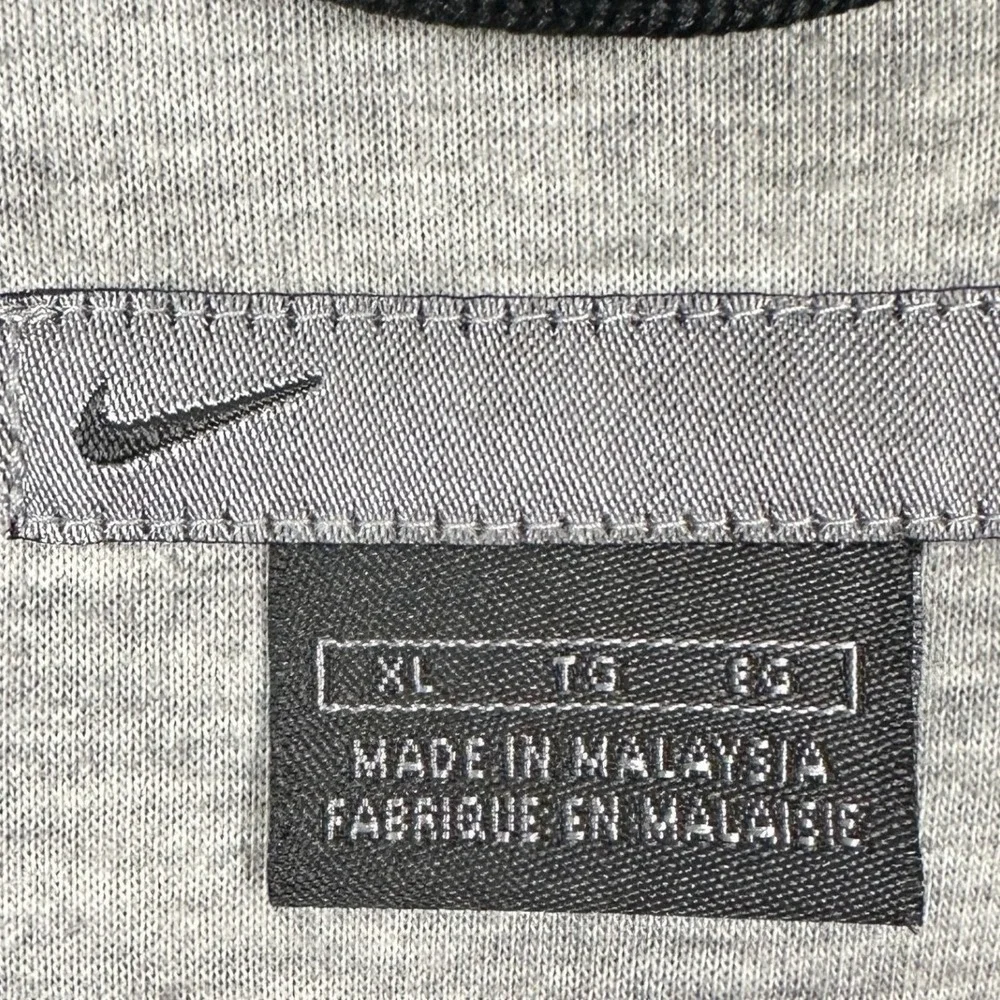 Nike windbreaker jacket